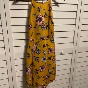 Soprano Yellow Floral Neckline Dress